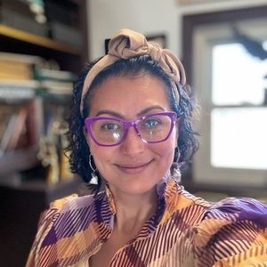 Meet your Posher, Brenda